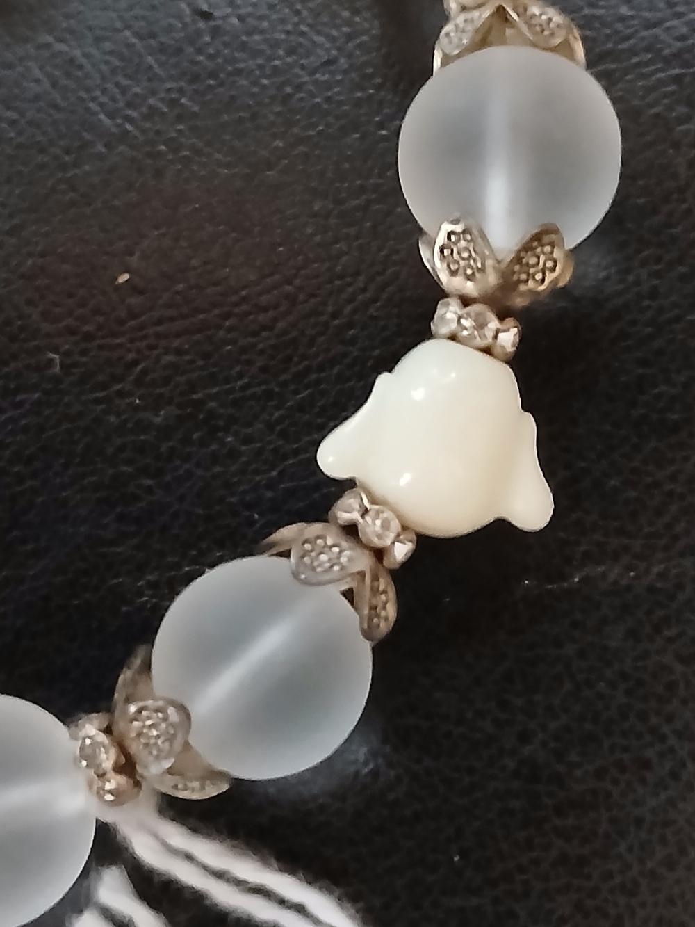 New Neverworn Elegant White Glass Bead Bracelet With Elephant - Women Jewelry